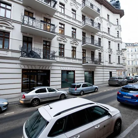Zelazko - Downtown Studio, Location By Rentujemy Apartment
